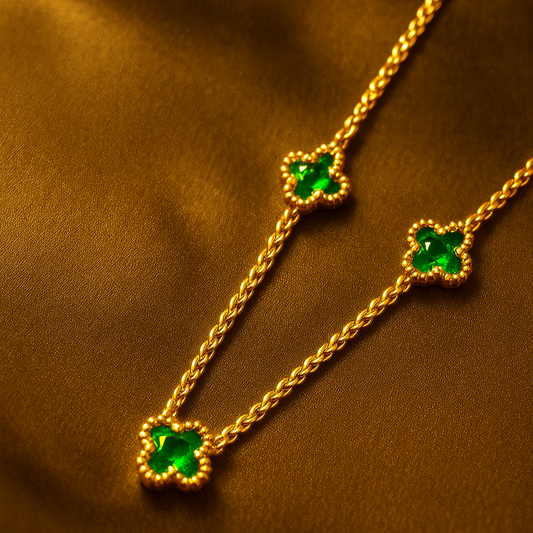 Green Clover Necklace