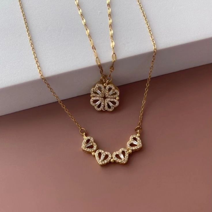 2-in-1 Clover Heart Magnetic Necklace
