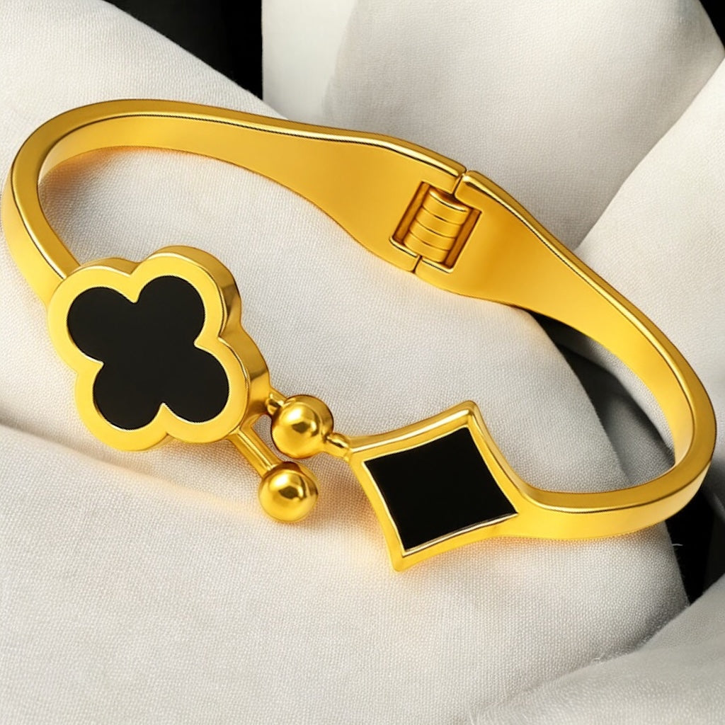 Royal Ace Bracelet